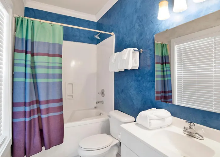 Apartment Paradise Found 10c By Pkrm Pensacola